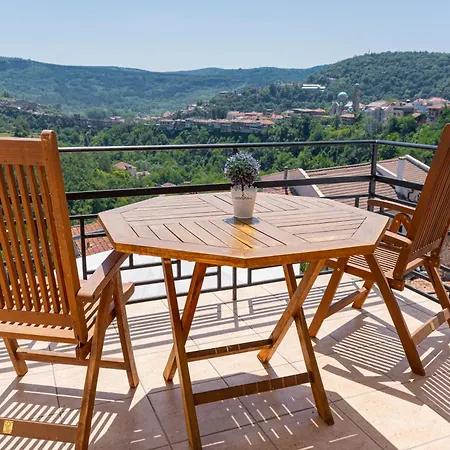 Tsarevets Panoramic דירה וליקו טורנובו